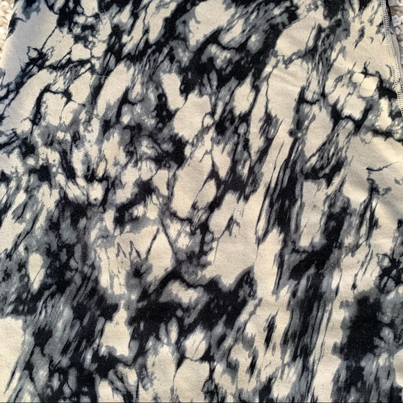 Lululemon Racerback - Picture 3 of 4